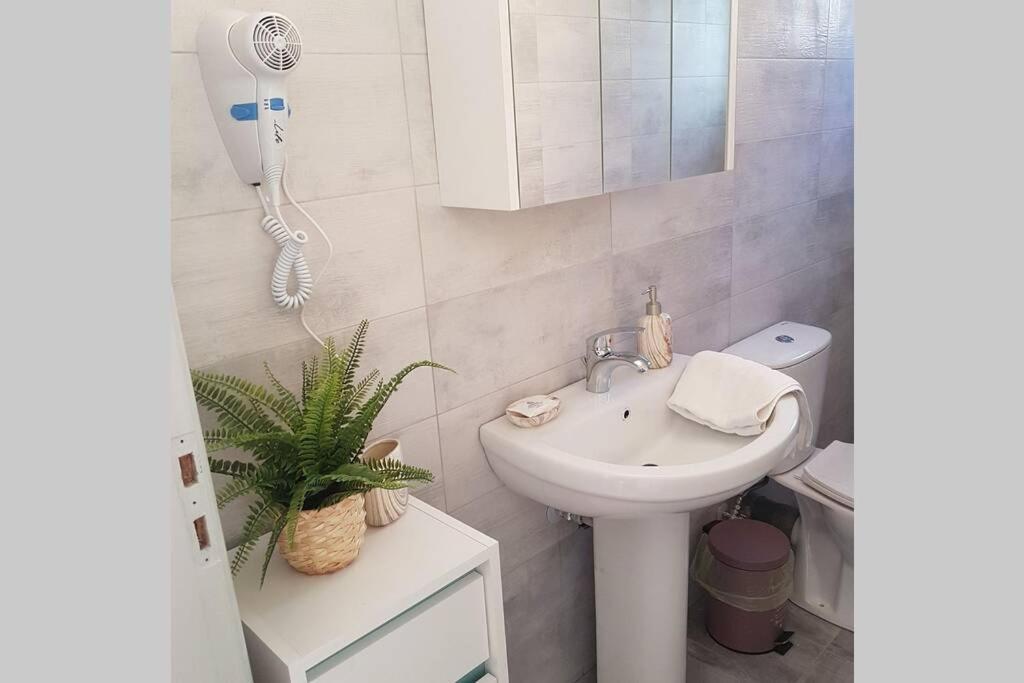 Ellis Home With Private Entrance And Nice Veranda Chania  Exterior foto