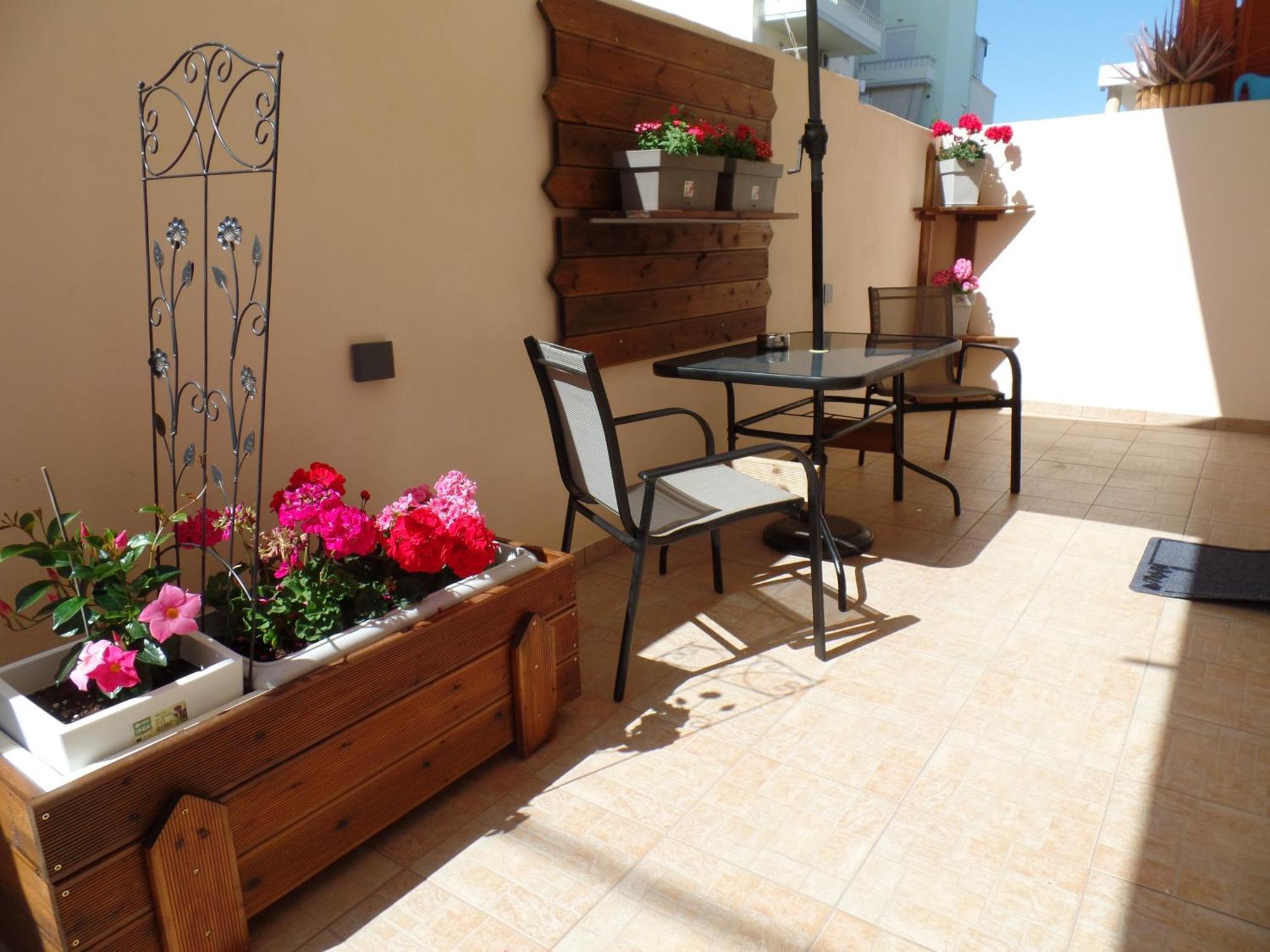 Ellis Home With Private Entrance And Nice Veranda Chania  Exterior foto